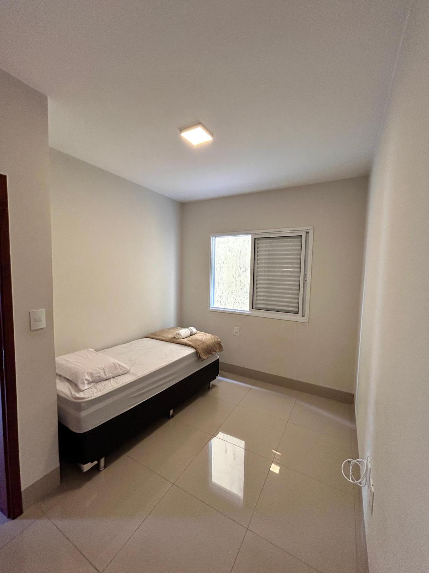 Acomodacao Vovo Helida Apartment